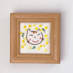 ポニーフック「猫とミモザ」手刺繍 刺繍図案PDF】ミモザ のニードルブック | ACE embroidery