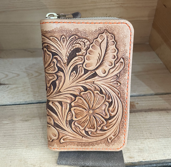 ラウンドファスナーミドルウォレット（シェリダンカービング） その他  