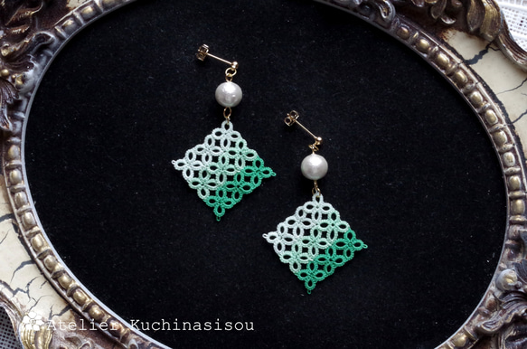 方形圖案梭織蕾絲棉質珍珠耳環&lt;翠綠&gt; 第7張的照片