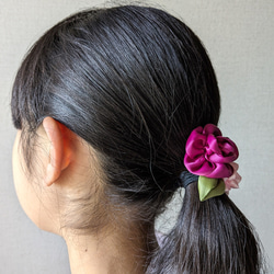 ＜リボンの花と葉っぱのミニブーケ風ヘアゴム＞ 9枚目の画像