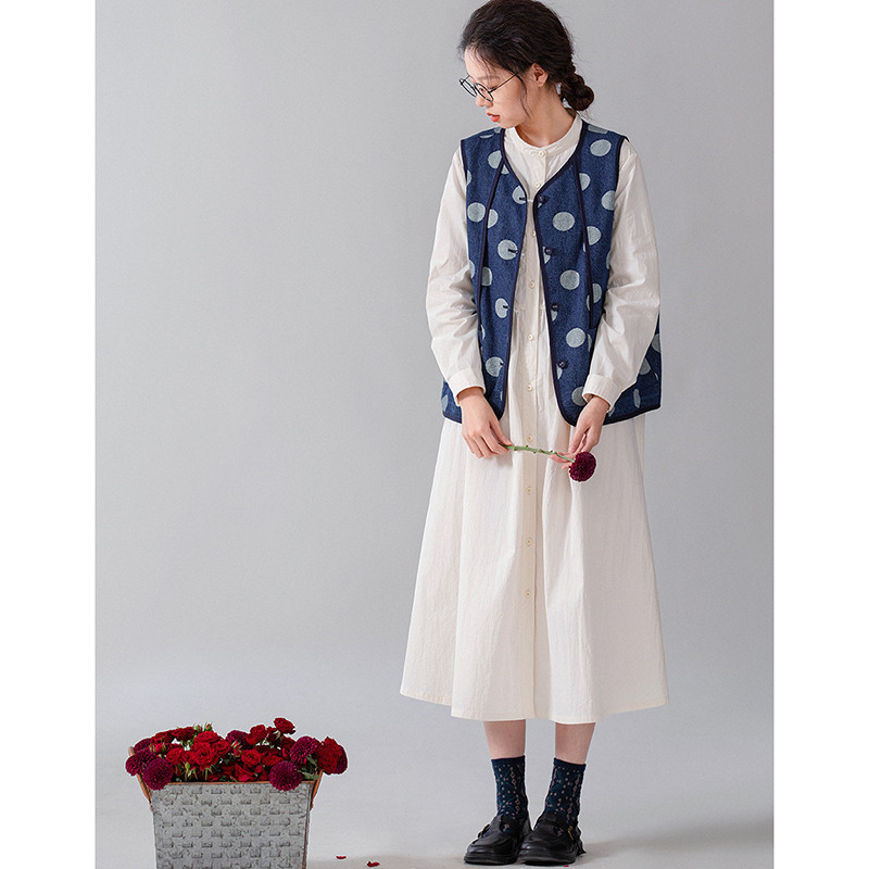 水玉デニムベスト　ジャガード織水玉100%コットンデニムベスト　ブルー　S-Mサイズ　S211