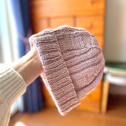 コットンリネンの帽子  手編み  ワッチキャップ  くすみピンク 3枚目の画像