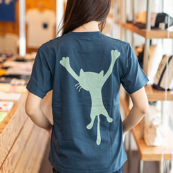 SCOPYネコTシャツ「猫背」  スレート 6枚目の画像