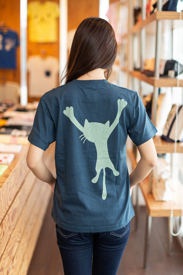 SCOPYネコTシャツ「猫背」  スレート 6枚目の画像