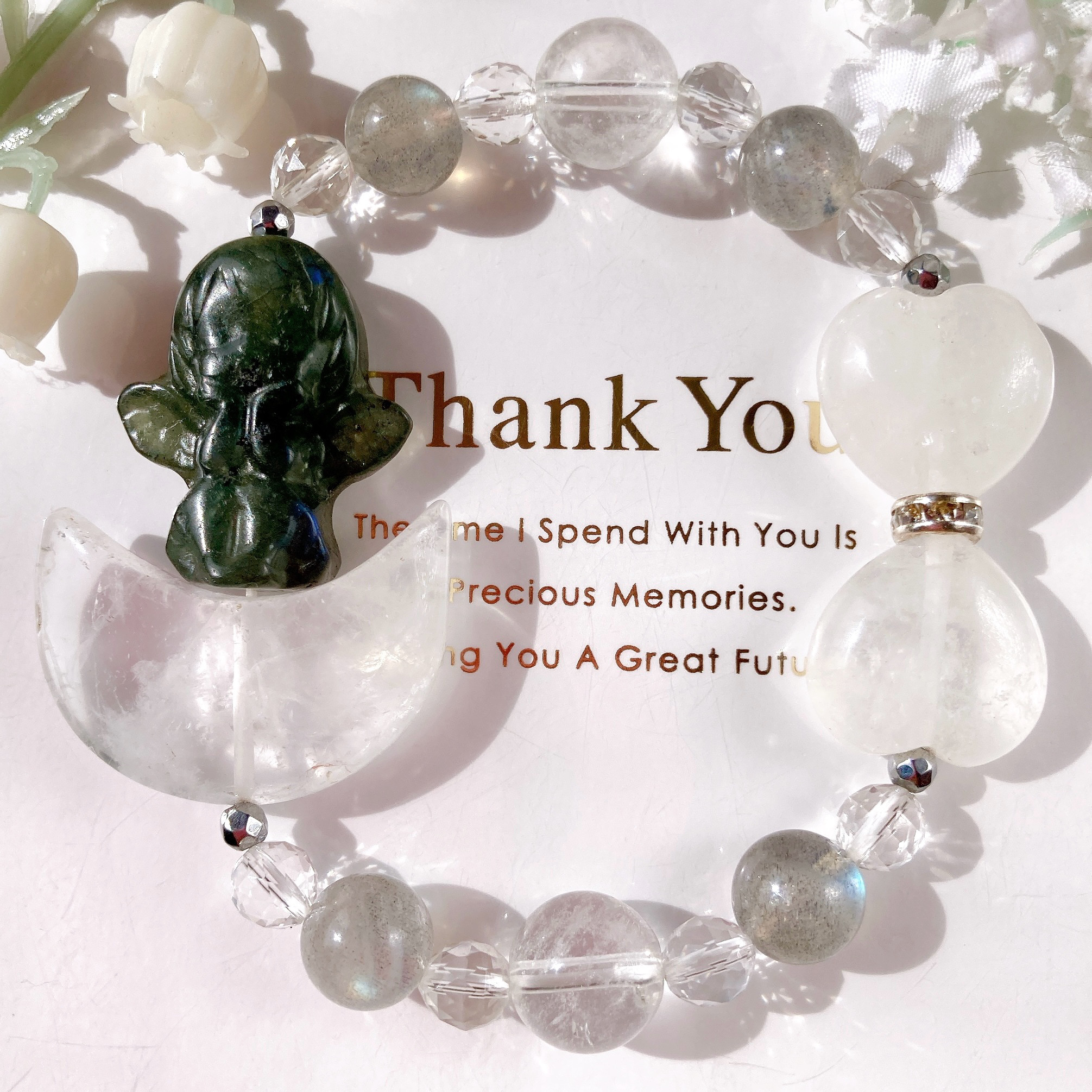 ˚✧₊⁎一点のみ˚✧₊⁎ラブラドライト天使ちゃん水晶お月様リボン天然石ブレスレット