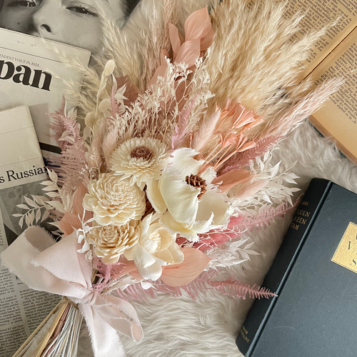 ドライフラワーパームフラワーとダリアの可愛いブーケ 花束 前撮り