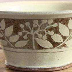 ナナカマド文切立鉢（蘭越） 2枚目の画像