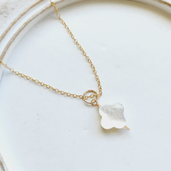 ゴム交換可能】大きめフローライトのヘアゴム✩.*˚天然石×ヘアゴム