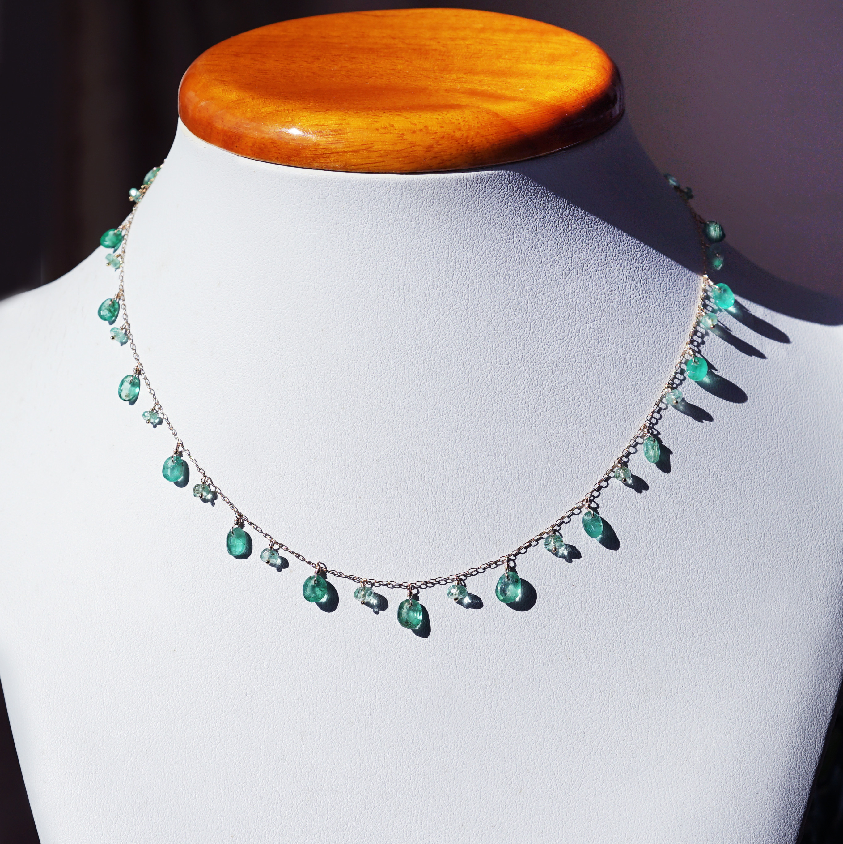 極上品！K18エメラルドのビブネックレス　～Maia