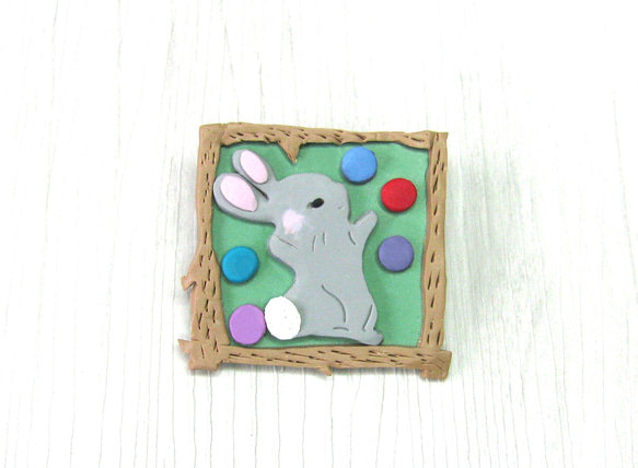 Rabbit`s brooch 1枚目の画像