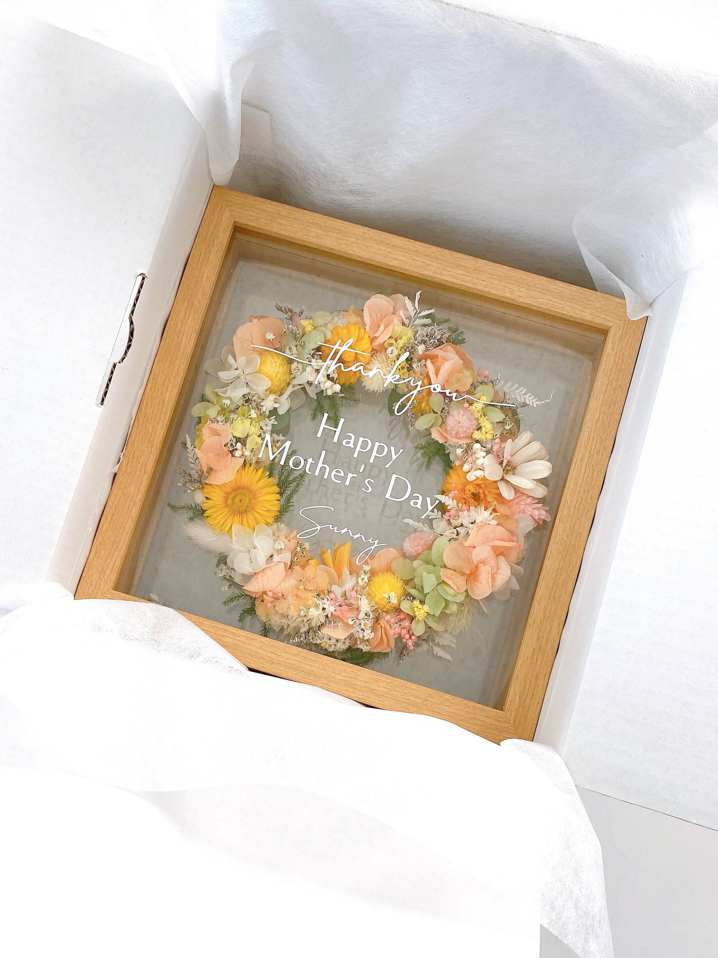 【超早割　母の日2026】母の日ギフト　文字選択　名前入れ　フレームボックス入りフラワーリース　プリザーブドフラワー