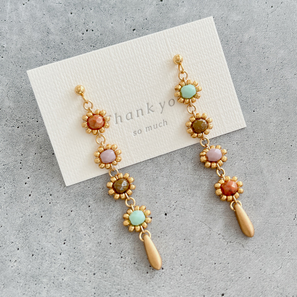 チェコ/ガラスビーズ【pastel Antique＊チェコビーズチェーンピアスorイヤリング】サージカルステンレスピアス 1枚目の画像