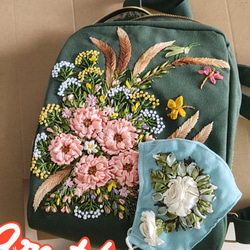 お花手刺繍リュックサック 割引5% ( プレゼント手刺繍マスク + 送料無料)) 5枚目の画像