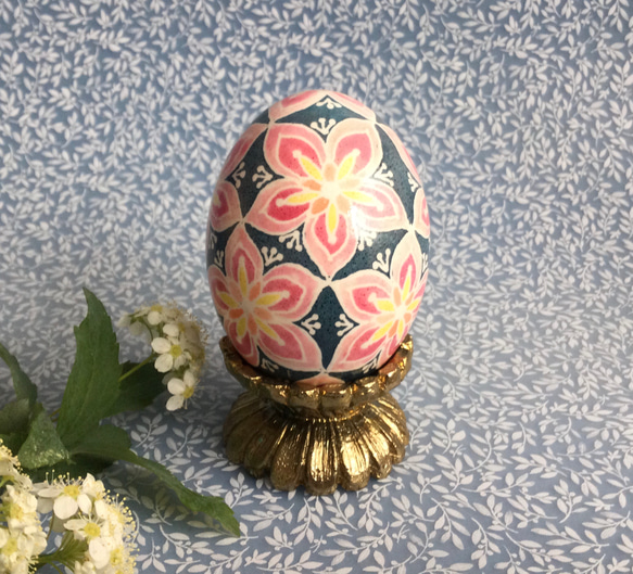 イースターエッグ(PYSANKY)  本物の卵です(๑˃̵ᴗ˂̵) 1枚目の画像