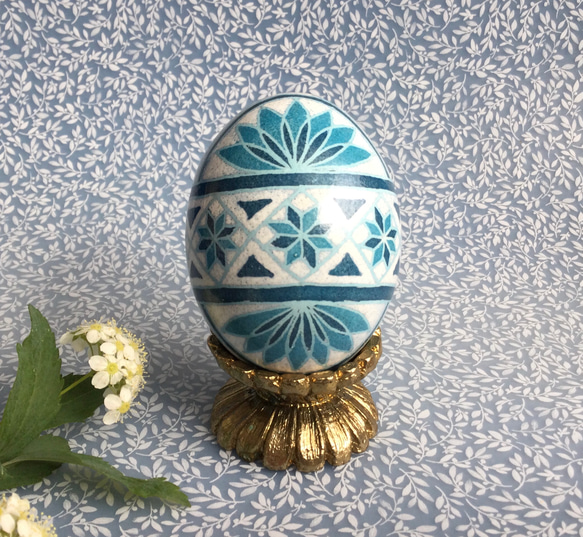 イースターエッグ(PYSANKY)  本物の卵です(๑˃̵ᴗ˂̵) 1枚目の画像