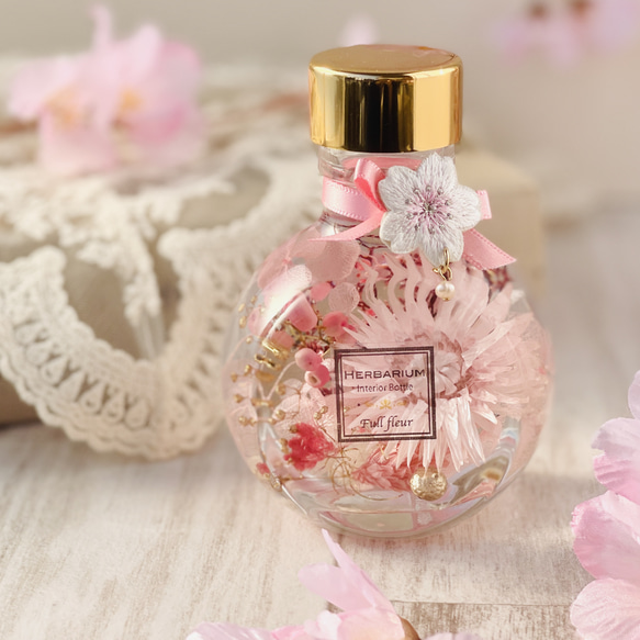 春風の桜ハーバリウム〜キャットボトル〜 1枚目の画像