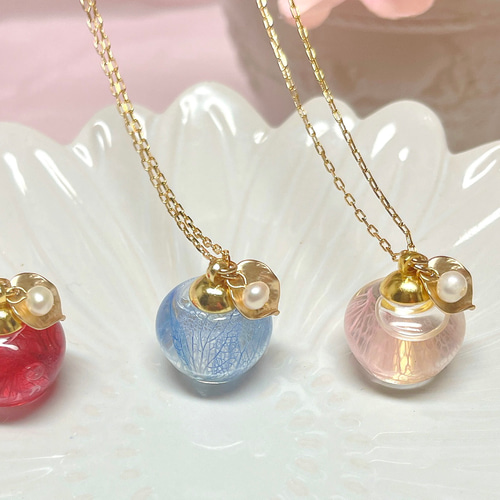 りんごのハーバリウムペンダント ネックレス・ペンダント Fullfleur