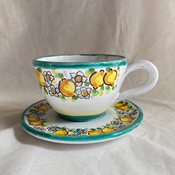 カップ＆ソーサー TAZ027 マヨリカ焼き イタリア陶器 レモン柄 ティーカップ コーヒーカップ 2枚目の画像
