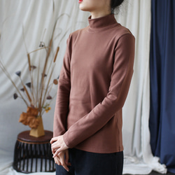 春季高領寬鬆 T 卹長袖剪裁縫製女用均碼 2410 4 色 第12張的照片