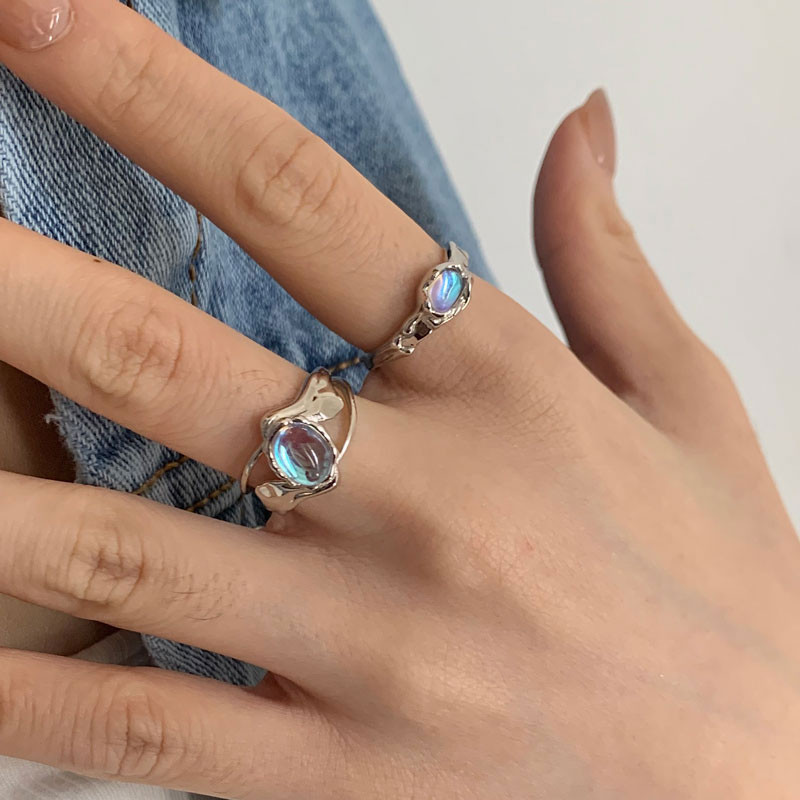 925スターリングシルバーリングムーンストーンコールドスタイル女性オープンインデックスリングニッチデザイン不規則ナローバ 5,538円