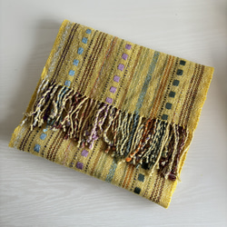『手織り』シルクとウール/黄色の色とりどりマフラー 4枚目の画像