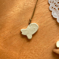 なぞ動物 オーブン陶土ペンダント(Ｂ) 3枚目の画像