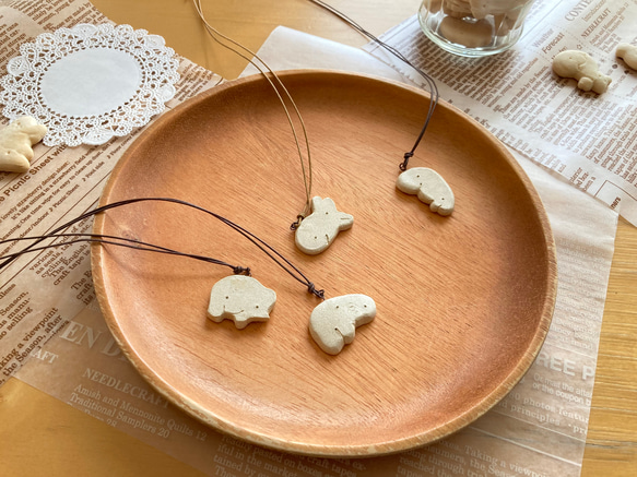 なぞ動物 オーブン陶土ペンダント(Ｃ) 6枚目の画像