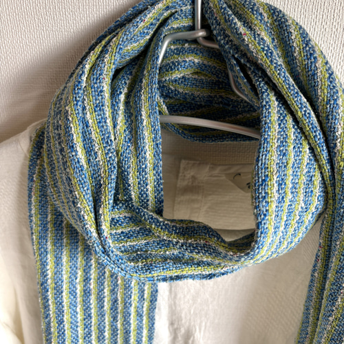 青と緑のストライプ 織物マフラー 青と緑のストライプ 織物マフラー