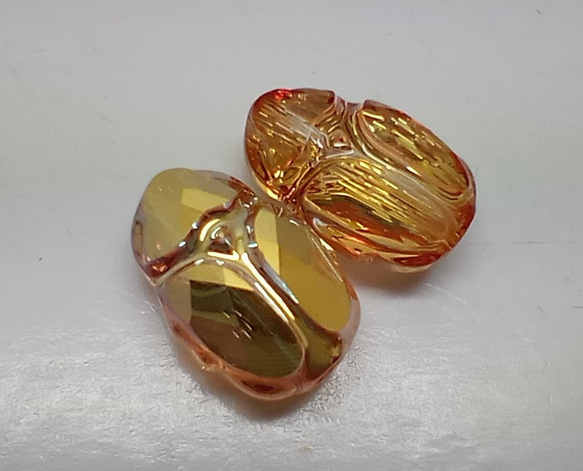 12mm SW5728 Scarab Bead (Metallic Sunshine) 3枚目の画像