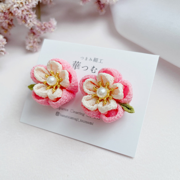 桃色小花のピアス/イヤリング　つまみ細工　春　お花見　ピンク 3枚目の画像
