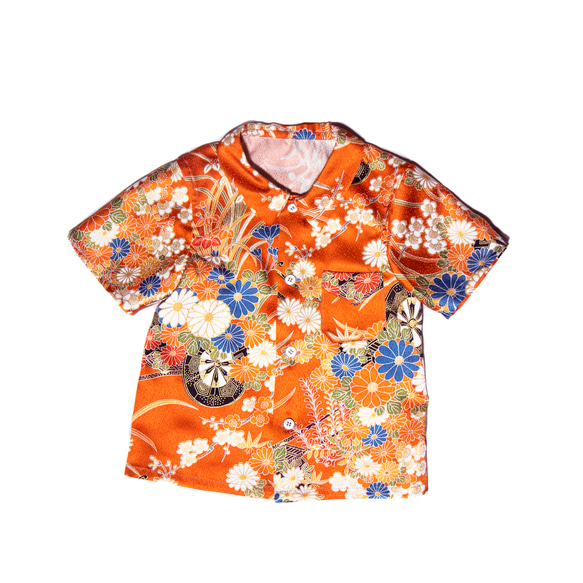 オレンジ、花柄シルク着物リメイク、子供用半袖シャツ(約1才から5才)MZ original 2枚目の画像