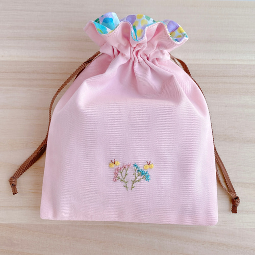 春色♪四角い刺繍巾着＊ランドセルねこちゃん〈無料ラッピング