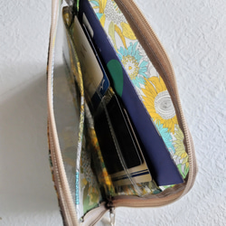 ★受注制作★ 仕切り付きA6（お薬手帳）カード入れつきＬ字ファスナークリアポーチ  リバティ　ラミネート　お好みの柄でオ 8枚目の画像