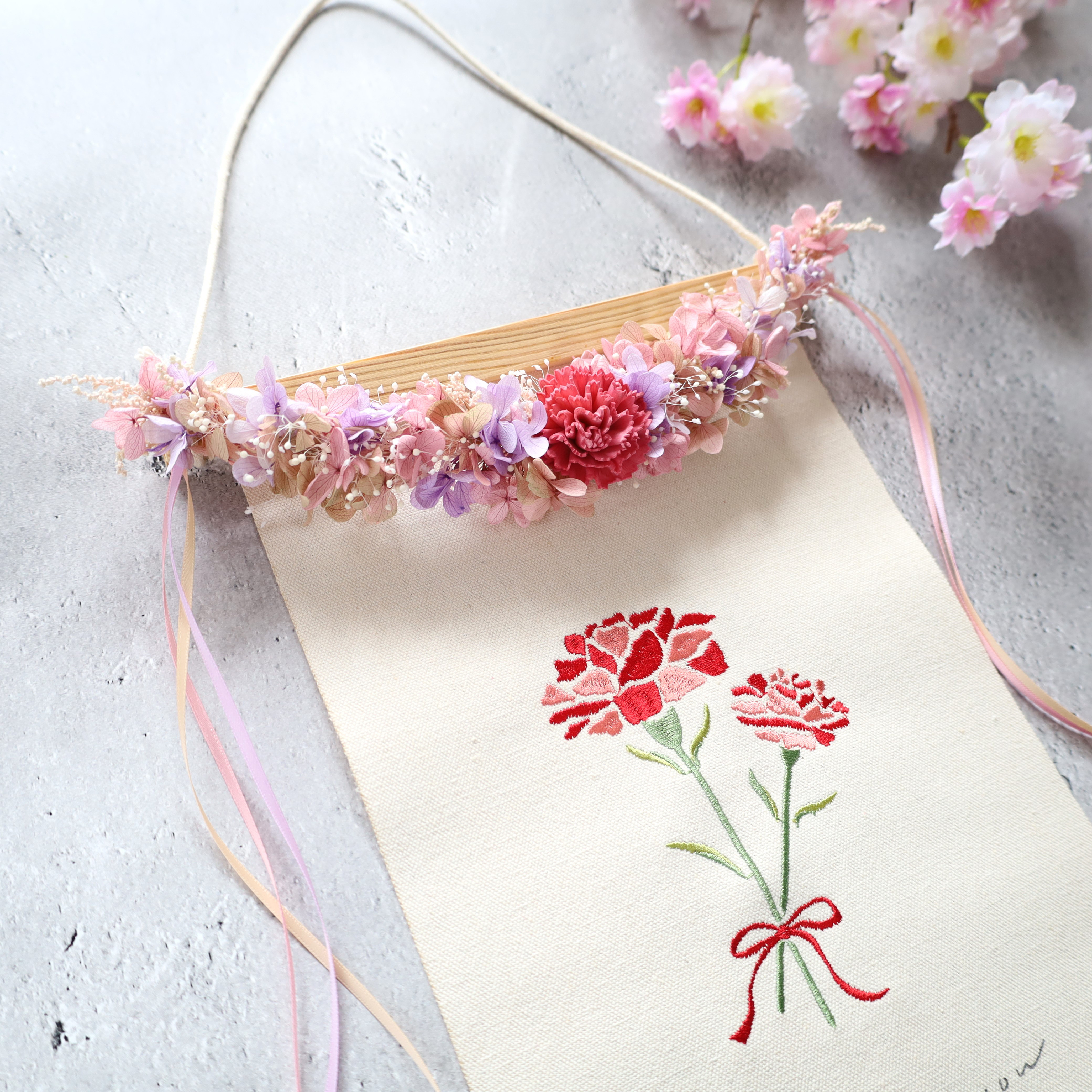 ガーランドリース＆カーネーションタペストリーM No.90　母の日　2way　母の日ギフト　母の日フラワー