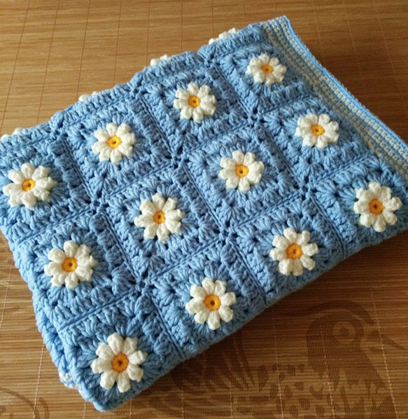 グラニースクエア ブランケット かぎ針編み デイジー柄 大判 cm