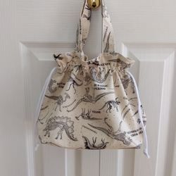 お道具袋　お弁当袋　巾着トート　トートバッグ　おむつ入れ　お散歩トート【恐竜☓キナリ】 1枚目の画像