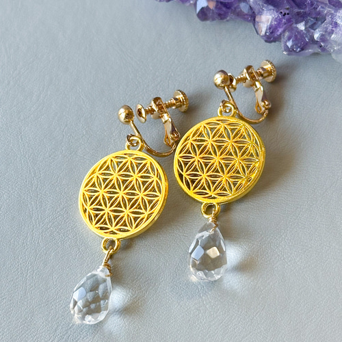 フラワーオブライフプレート×水晶イヤリング 40代から心を整えるお守り