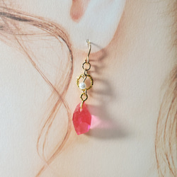 クリスタル調のレジンアクセサリー イヤリング/ピアス イヤリング