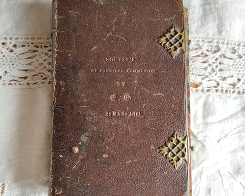 【アンティークブーム到来】1896年出版のアンティーク洋書 アンティークブーム到来】1896年出版のアンティーク洋書