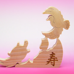 送料無料　ヒノキの組み木　鶴と亀と寿  敬老の日 　誕生日　長寿祝い 3枚目の画像
