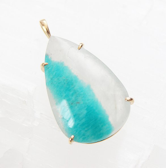 【アウトレット】アマゾナイトインクォーツ ペンダントトップ K18（ペアシェイプ LL 爪留め）大粒 チャーム 1点物