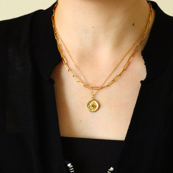 星のコインネックレスのスクエアチェーンの重ね付けセット(金属