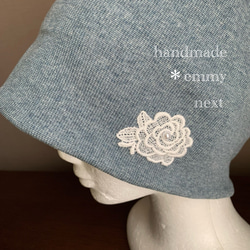 送料無料＊handmade パールビジューモチーフ付き帽子〈Rose杢ブルーテレコ生地〉ケアキャップ　ケア帽子　抗がん剤 2枚目の画像