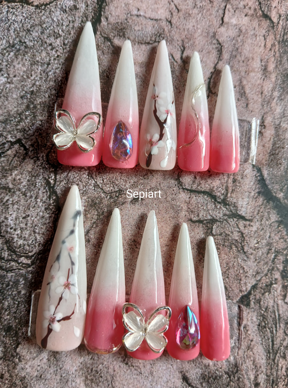 ジェルネイルチップ☆付け爪☆鬼ロング標準☆3D蝶々×和の花☆春 ジェルネイルチップ☆付け爪☆鬼ロング標準☆3D蝶々×和の花☆春