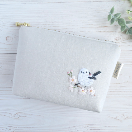 シマエナガと桜の刺繍小さめリネンポーチ【マッシュルーム