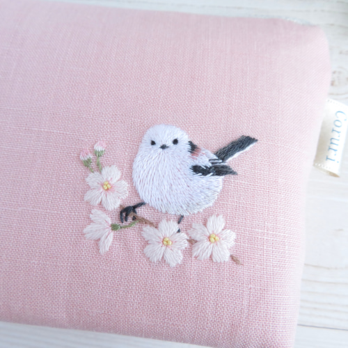 シマエナガと桜の刺繍小さめリネンポーチ【桜ピンク】 ポーチ