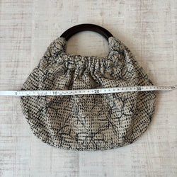 Sサイズ【刺繍メッシュ•木製リングバッグ】 14枚目の画像