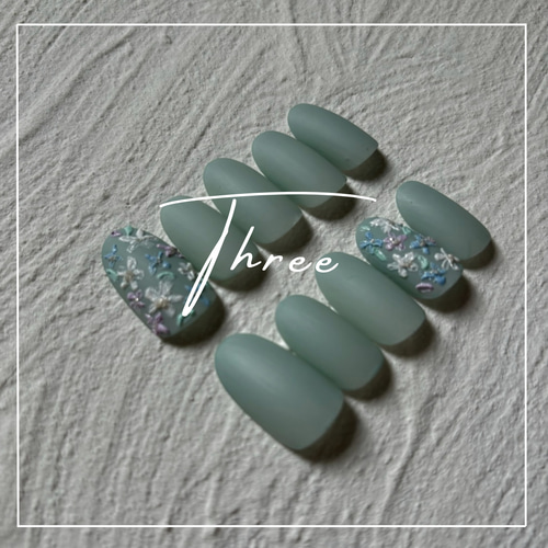 ミントグリーン マット 小花 埋め尽くし ネイルチップ（つけ爪） THREE