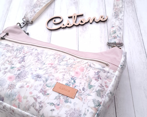 ハンドメイド リバティ ラミネート生地使用 ショルダーバッグ トート セール！！ new 贈り物に ハンドメイド リバティ ラミネート生地