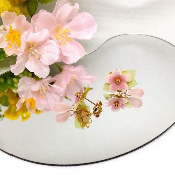 【受注制作】桜の花の揺れるピアスorイヤリング　3種　パピエル® 3枚目の画像